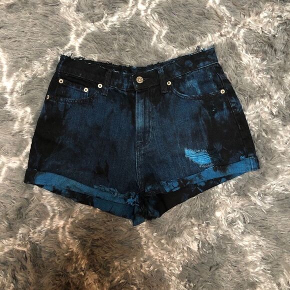 LF CARMAR Distressed Shorts - Picture 2 of 4